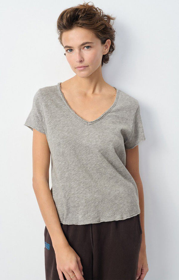 T-shirt grigia scollo V