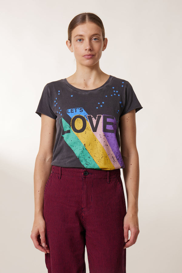 T-shirt let's love